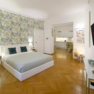 residenza-al-colosseo.it-romehotels.com/
